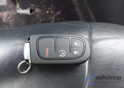 2017 Jeep Cherokee Limited z USA, uszkodzony, nr VIN 1C4PJMDS3HD229050